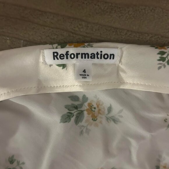 Reformation Ronda Silk Top - Picture 2 of 3